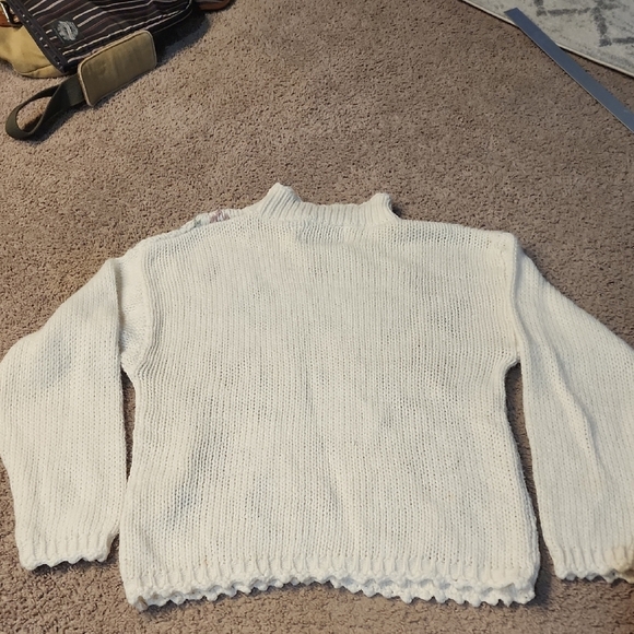 Women's Cream Sweater with Floral Pattern - Picture 4 of 4